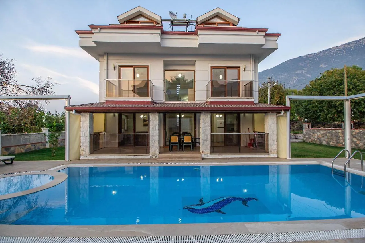Prestij Makri 4+1 Villa, Oezel Havuzlu, Fethiye